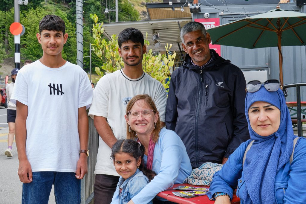 Bendigo to Queenstown: Shark, Shark, what is the time?