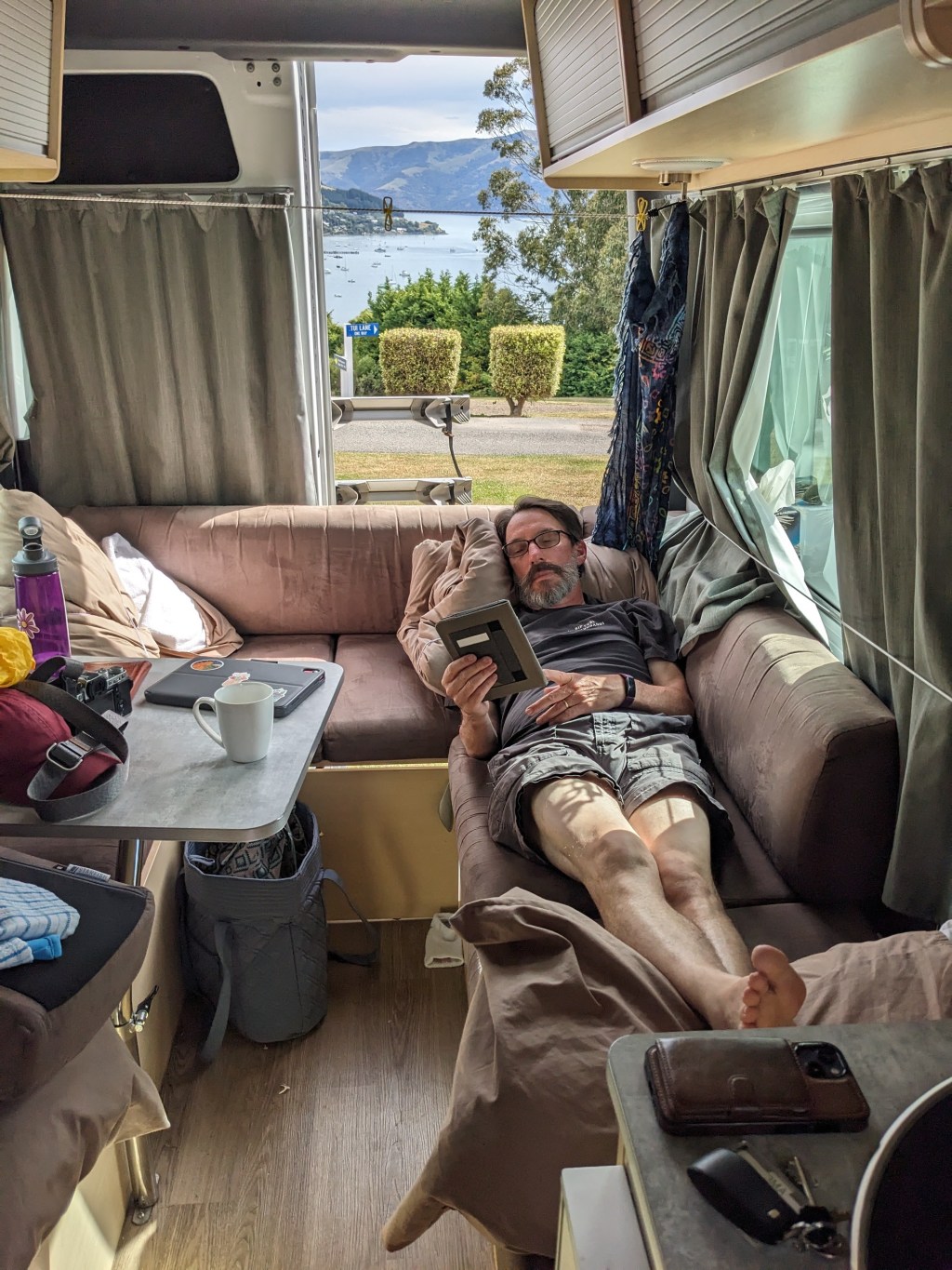 To our Readers: We are back on the internet!