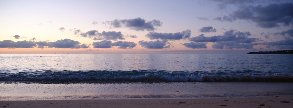 Bermuda: sunrise and sunset, pink and blue.
